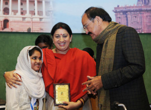 The Union Minister for Urban Development, Housing and Urban Poverty Alleviation and Parliamentary Affairs, Shri M. Venkaiah Naidu and the Union Minister for Human Resource Development, Smt. Smriti Irani facilitated the noted Tamil Scholars and Thirukural recitation winners from Tamil Nadu, at Parliament House, in New Delhi on December 17, 2015.