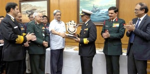 The Union Minister for Defence, Shri Manohar Parrikar presenting the Raksha Mantris Trophy for the Second Best Service Hospital to the Commandant, INHS Asvini, Mumbai, Surgeon Rear Admiral A.A. Pawar, in New Delhi on February 18, 2016. 	The Chief of Army Staff, General Dalbir Singh, the Chief of Naval Staff, Admiral R.K. Dhowan, the Chief of the Air Staff, Air Chief Marshal Arup Raha, the Director General Armed Forces Medical Services Lt. General B.K. Chopra and the Defence Secretary, Shri G. Mohan Kumar are also seen.