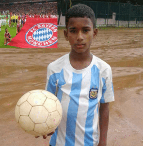 Chandan-Nayak-Bayern Munich-indianbureaucracy