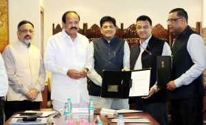ministry-of-ud-eesl-sign-mou_indianbureaucracy