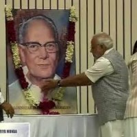 pm-pays-tributes-to-loknayak-jayprakash-narayan-on-his-birth-anniversary_indianbureaucracy