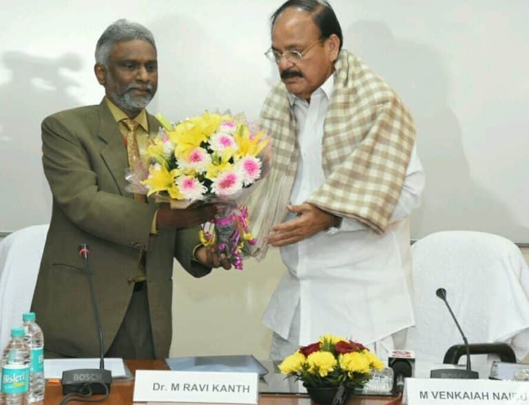 m-ravi-kanth-cmd-hudco-_indianbureaucracy