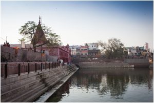 ancient-kunds-of-varanasi1