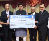 CMD SJVN presenting Cheque -IndianBureaucracy