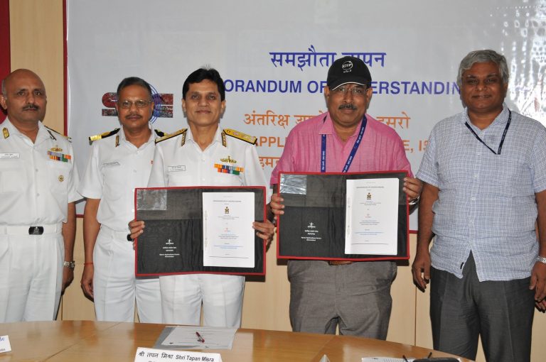 Indian Navy & Space Application Centre, Ahmedabad Sign MoU-indianbureaucracy