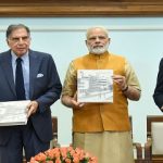 The Prime Minister, Shri Narendra Modi releasing the Platinum Jubilee Milestone book on Tata Memorial Centre, in New Delhi on May 25, 2017.
Shri Ratan Tata and other dignitaries are also seen.