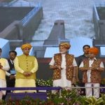 The Prime Minister, Shri Narendra Modi releasing Narmada waters into Tappar Dam from newly inaugurated pumping station, in Bhachau, Gujarat on May 22, 2017.
The Chief Minister of Gujarat, Shri Vijay Rupani, the Deputy Chief Minister of Gujarat, Shri Nitinbhai Patel and other dignitaries are also seen.