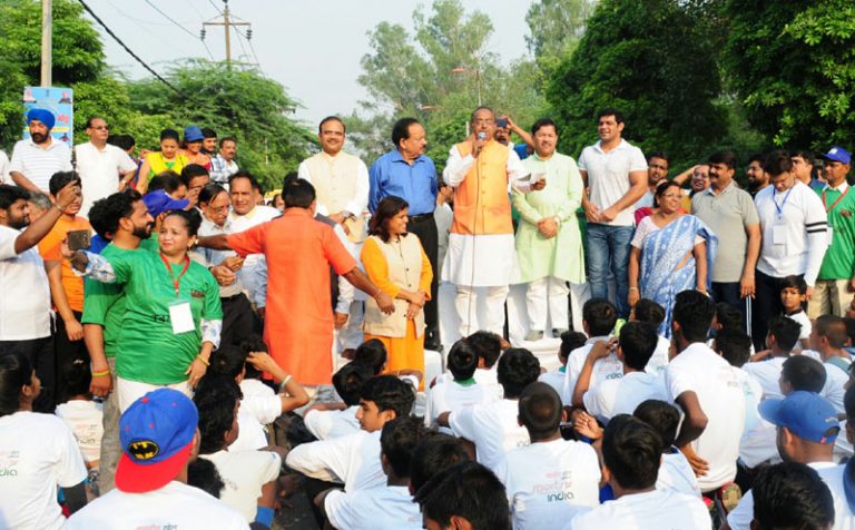 Vijay Goel at flag-off