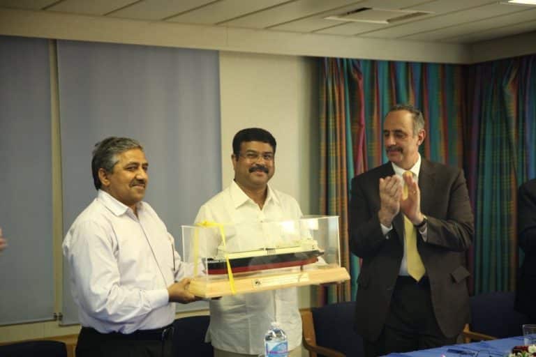 India receives first consignment of LNG