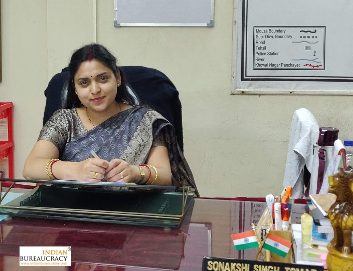 Sonakshi Singh Tomar IAS TR