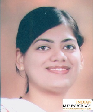 BHARTI DIXIT IAS