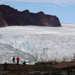 Tsunami signals to measure glacier calving in Greenland