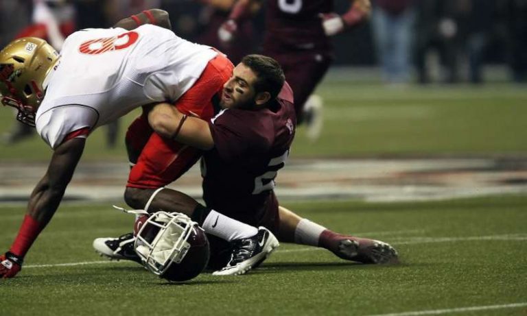 What makes athletes report or hide concussion symptoms