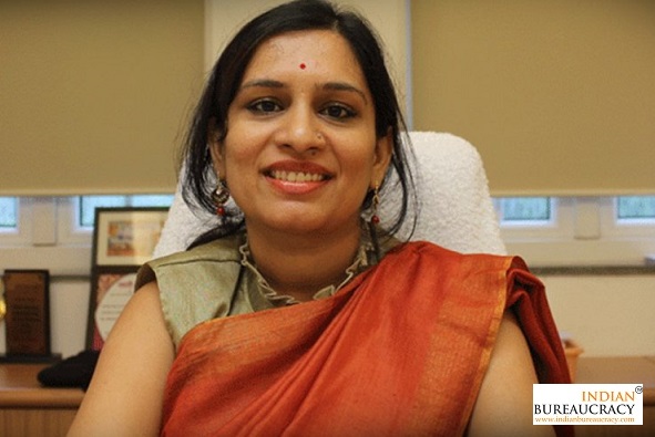 Nidhi Choudhari IAS