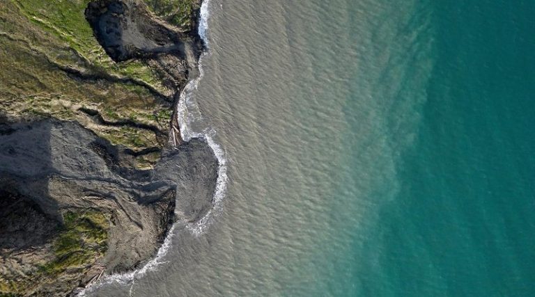 Arctic coastline retreating rapidly | Images from the air
