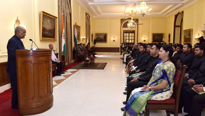 Indian Forest Service (18-20 batch) Probationers call on the President