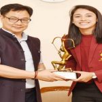 Kiren Rijiju gave Arjuna Awards to Smriti Mandhana and Rohan Bopanna