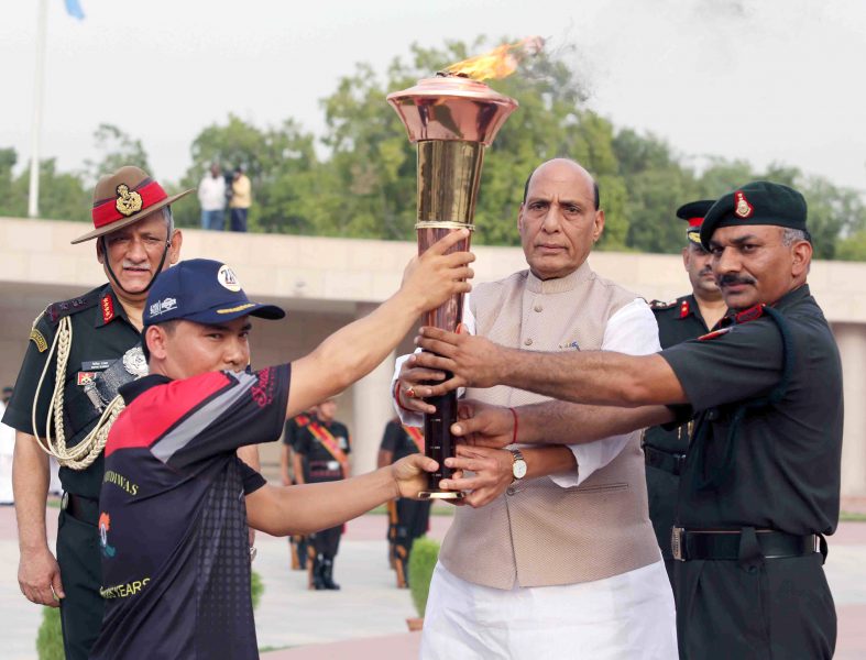 Raksha Mantri Lights Victory Flame to Mark 20 Years of Kargil War