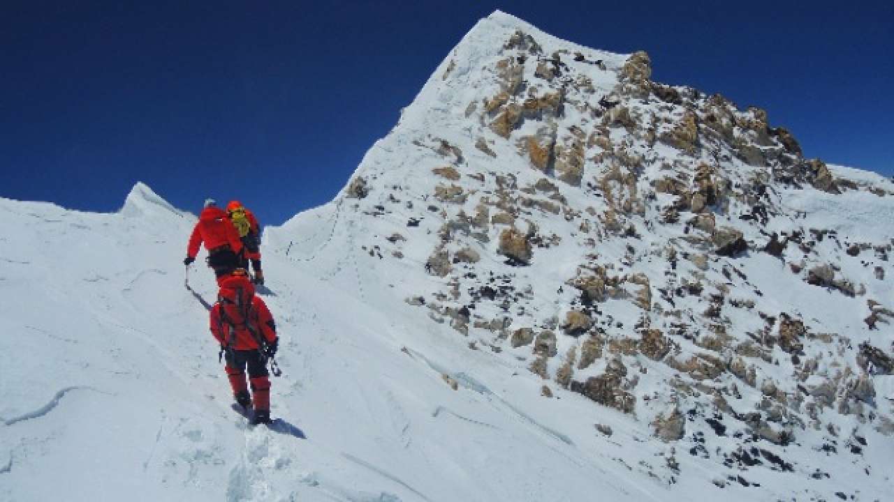 137 Mountain Peaks across 4 States opened to foreigners for mountaineering & trekking