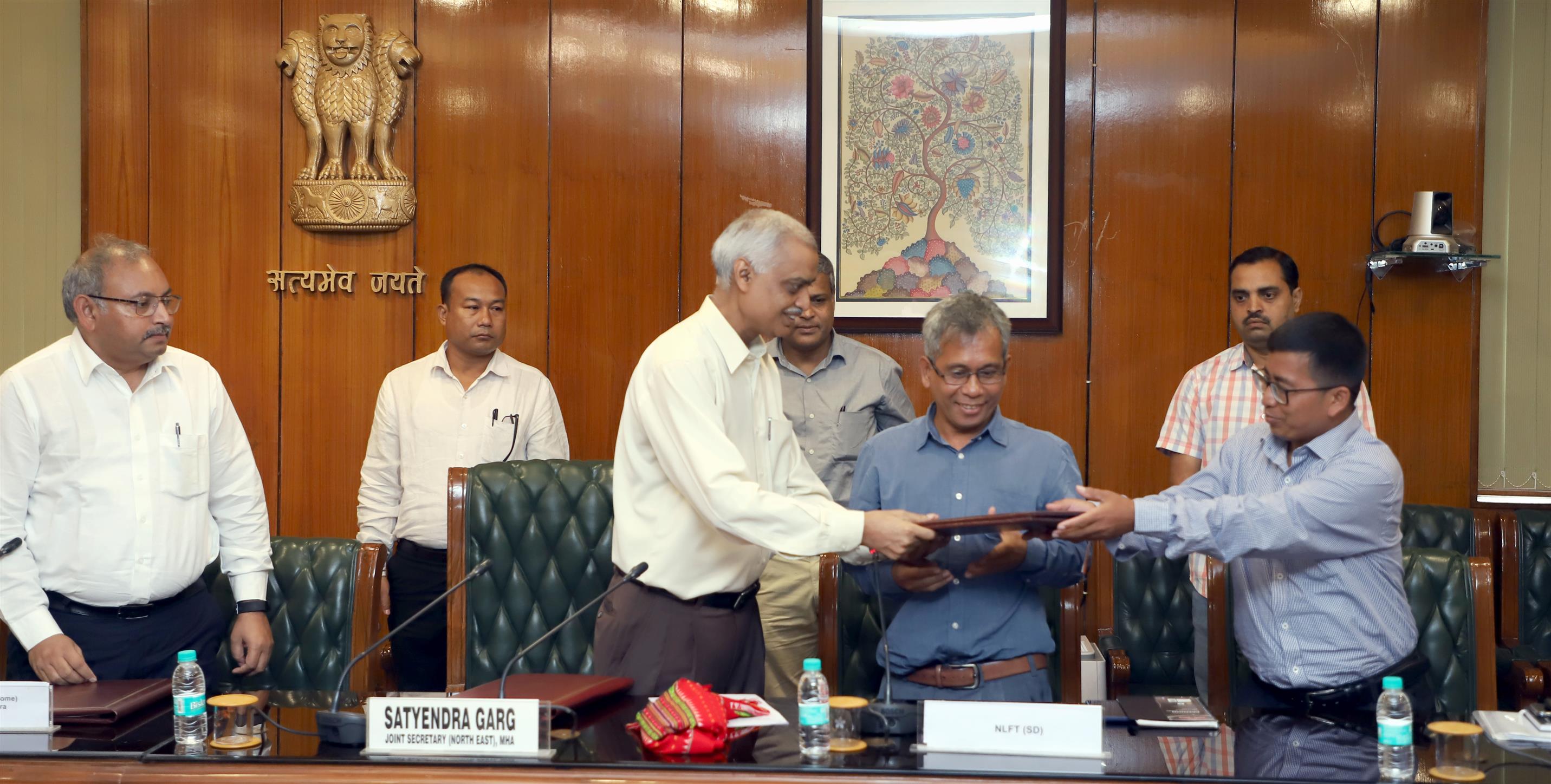 GoI , Tripura and NLFT- SD sign Memorandum of Settlement