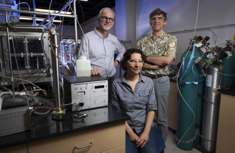 In first-of-its-kind study, researchers highlight hookah health hazards