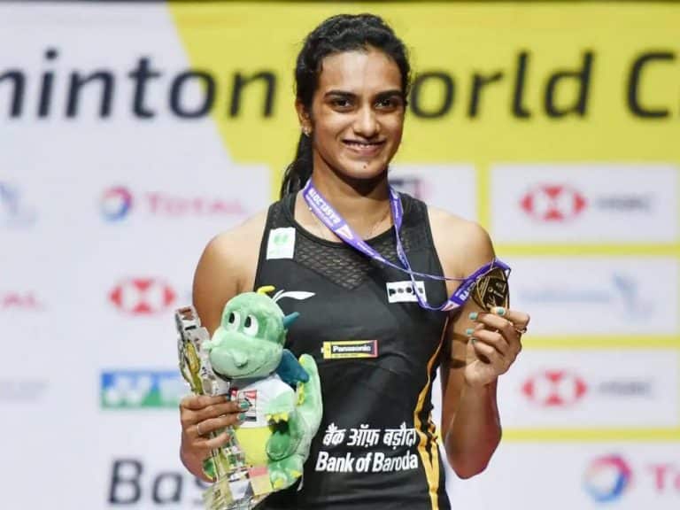 PV Sindhu becomes the first Indian to Win BWF Championships Gold