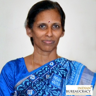 Chithra Arumugam IAS