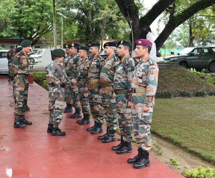 Eastern Army Commander Visits Gajraj Corps