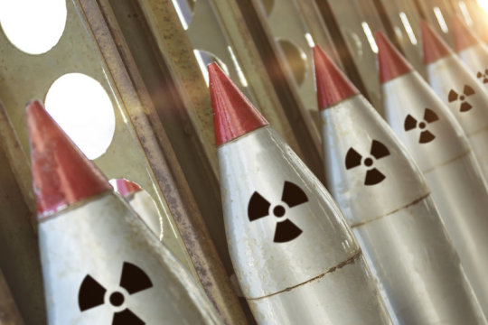 How to dismantle a nuclear bomb