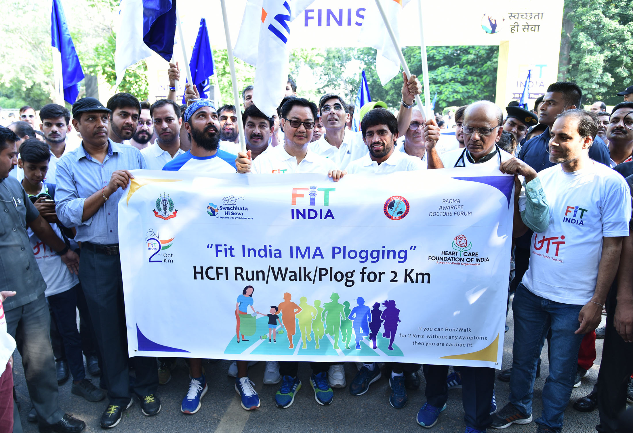 Kiren Rijiju flags off 'Fit India Plog Run' at Indira Gandhi Stadium