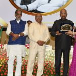 President of India presents Vayoshreshtha Sammans