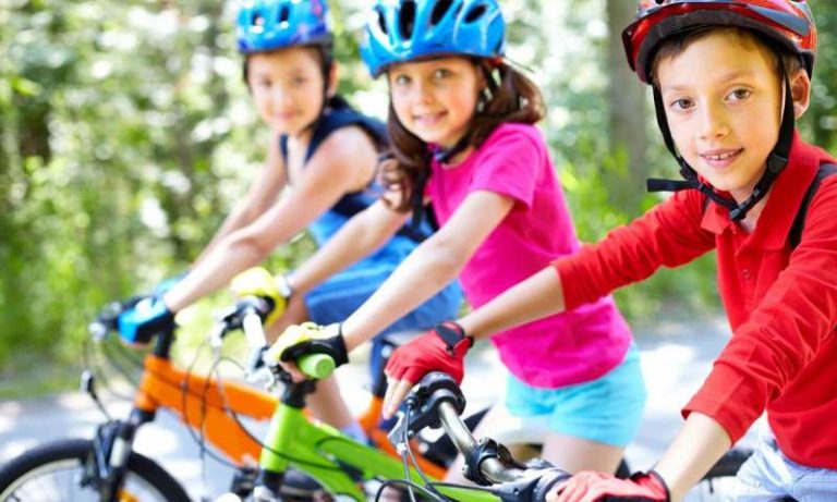 Traffic experts, parents don't always see eye to eye on safe cycling routes for children