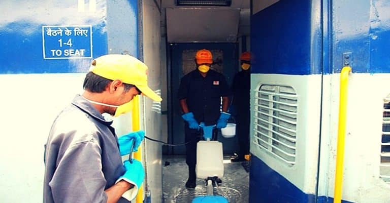 Housekeeing Services in Running Trains