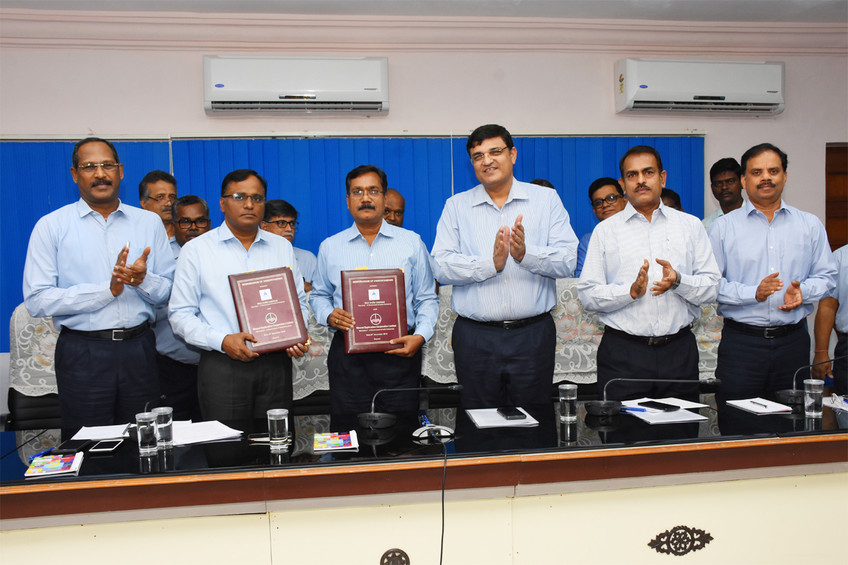 NLCIL MoU with MECL