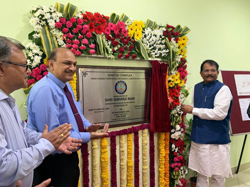 Raksha Rajya Mantri Shri Shripad Naik inaugurates DRDO’s Igniter Complex at HEMRL, Pune