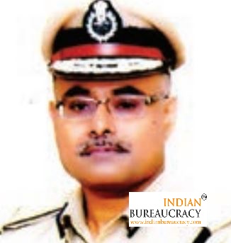 manoj shashidhar ips 1994 gujarat