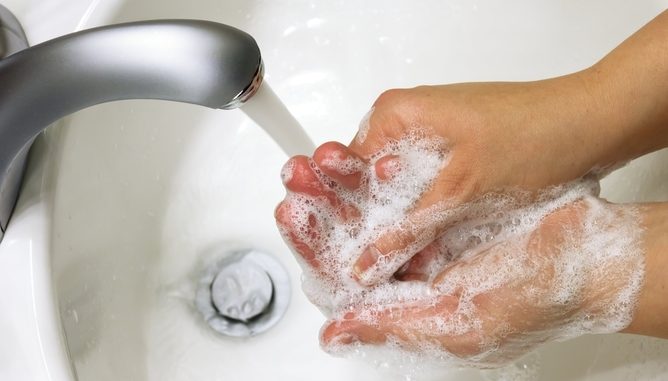 To slow an epidemic, focus on handwashing To slow an epidemic, focus on handwashing