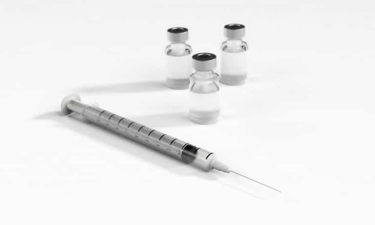 Using social media to understand the vaccine debate in China