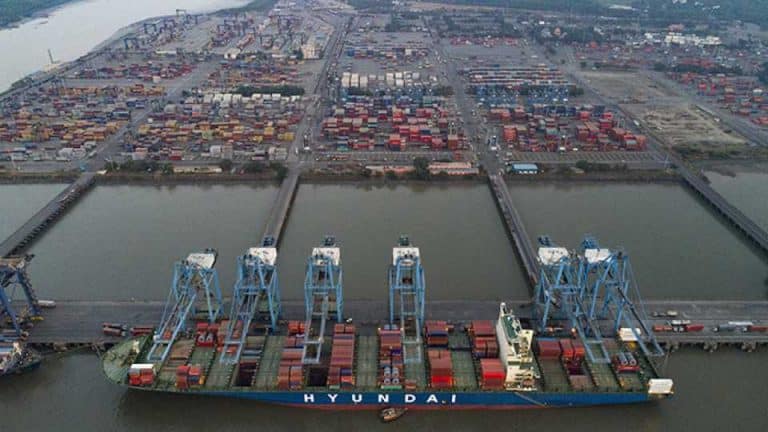 setting up a new Major Port at Vadhavan in Maharashtra