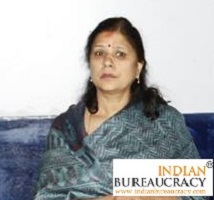 Dheera-Khandelwal-IAS