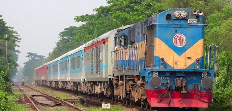 Indian Railways continues with its efforts to ensure availability of essential commodities throughout the country