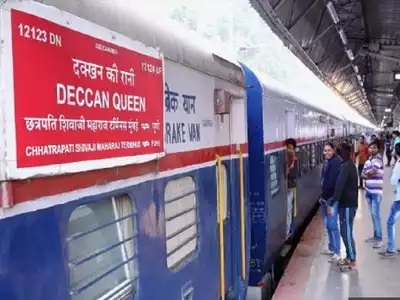 India’s prestigious train, Deccan Queen Express running between Mumbai and Pune