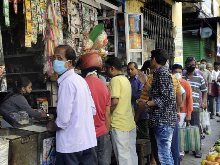 MHA issues SOPs for Maintaining Supply of Essential Goods during 21-day