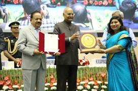 Scientists from DRDO & IIT Delhi receive National Award