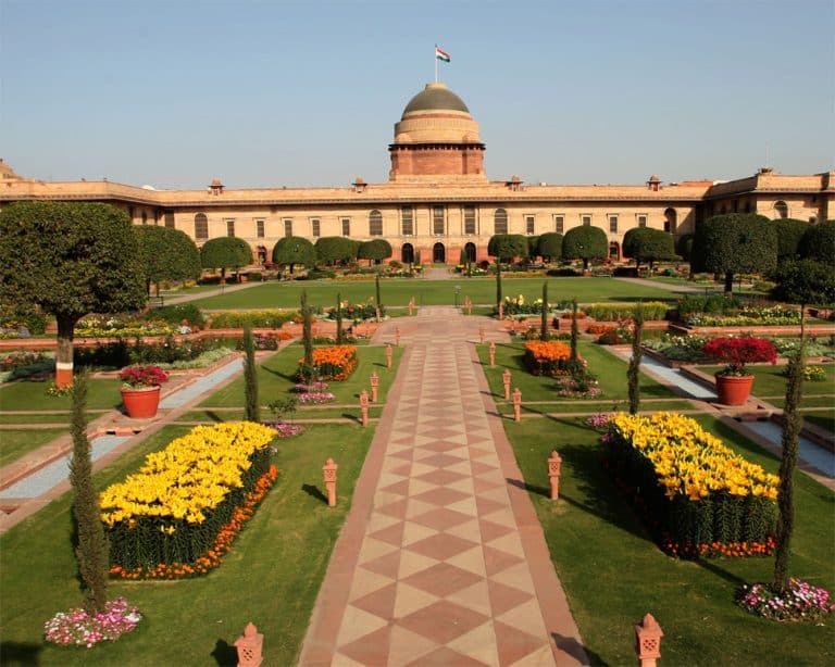 mughal garden_rashtrapati bhawan_india