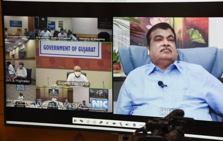 Gadkari calls for urgent action to facilitate Inter-State border movement of Trucks