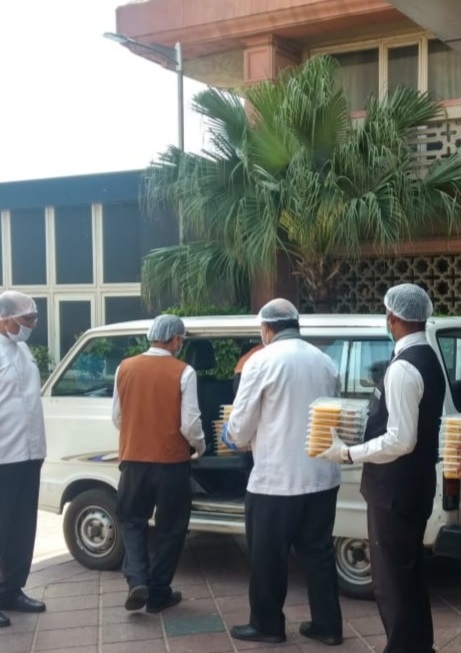 ITDC gears up to provide up to 2000 free meals for the health professionals and other needy people amidst coronavirus outbreak ITDC gears up to provide up to 2000 free meals for the health professionals and other needy people amidst coronavirus outbreak