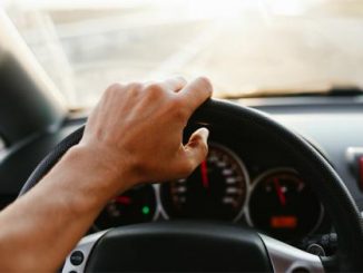 Men pose more risk to other road users than women