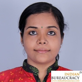 Dhivya Loganathan IAS WB