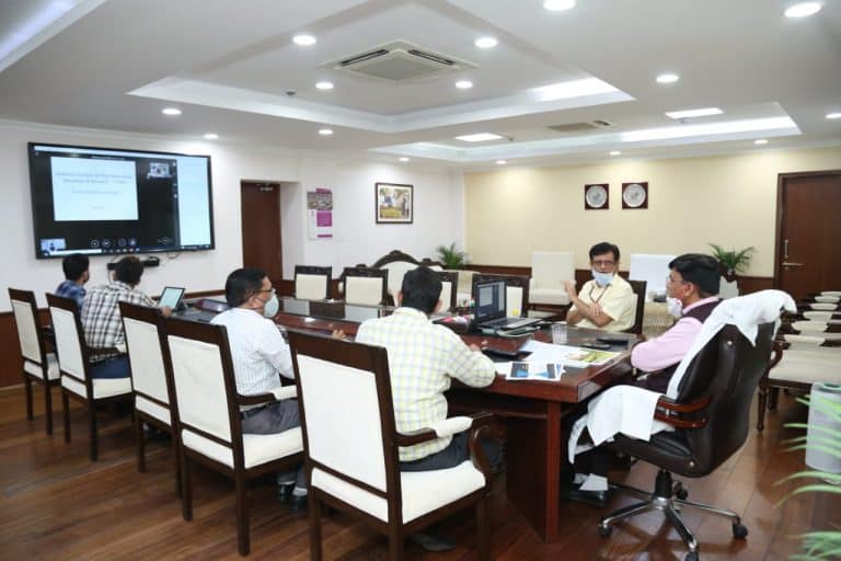 Mandaviya holds review meeting with directors of NIPERs